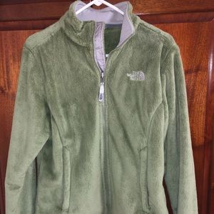 Green NORTH FACE fleece jacket